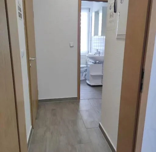 Lägenhet Schoene 2 Raum, 2 Bis 3 Bett In Schönebeck